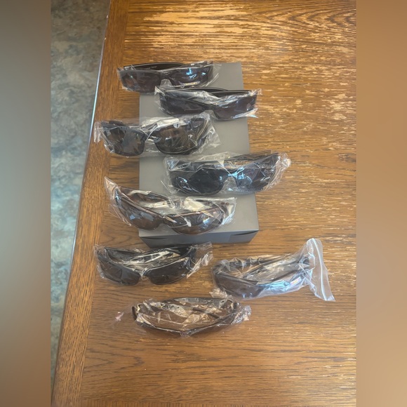 Designer Inspired Fashion Sunglasses - Assorted Box - Picture 4 of 6